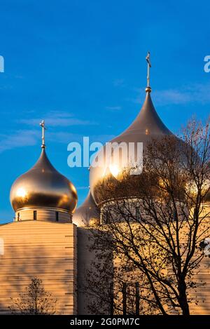 FRANKREICH, PARIS (75) 7. ARRONDISSEMENT, KATHEDRALE DER HEILIGEN DREIFALTIGKEIT DES RUSSISCH-ORTHODOXEN SPIRITUELLEN UND KULTURELLEN ZENTRUMS, ERBAUT VOM FRANZÖSISCHEN ARCHITEKTEN JEA Stockfoto