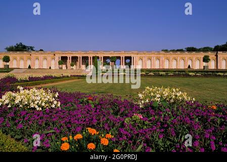 FRANKREICH, YVELINES (78) VERSAILLES, GÄRTEN DES SCHLOSSES VON VERSAILLES, DAS GRAND TRIANON VON MANSART ARCHITEKT Stockfoto