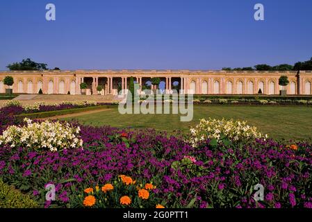 FRANKREICH, YVELINES (78) VERSAILLES, GÄRTEN DES SCHLOSSES VON VERSAILLES, DAS GRAND TRIANON VON MANSART ARCHITEKT Stockfoto