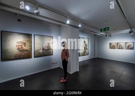 London, Großbritannien. Juni 2021. Installationsansicht - Anatomy of the Mind von Andy Denzler eine neue Ausstellung zum Mayfair Art Weekend, die im Juni in der Opera Gallery stattfindet. Kredit: Guy Bell/Alamy Live Nachrichten Stockfoto