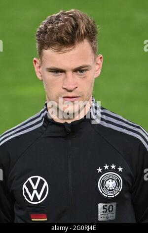 Innsbruck, Österreich. Juni 2021. Fußball: Internationale, Deutschland - Dänemark im Tivoli-Stadion. Joshua Kimmich vor dem Spiel. Quelle: Federico Gambarini/dpa/Alamy Live News Stockfoto