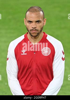 Innsbruck, Österreich. Juni 2021. Fußball: Internationale, Deutschland - Dänemark im Tivoli-Stadion. Dänemarks Martin Braithwaite vor dem Spiel. Quelle: Federico Gambarini/dpa/Alamy Live News Stockfoto