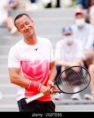 Paris, Frankreich. Juni 2021. Tennis: Grand Slam/ATP Tour - French Open, Herren-Singles, 2. Runde, Kohlschreiber (Deutschland) - Karazew (Russland). Philipp Kohlschreiber ist im Einsatz. Quelle: Frank Molter/dpa/Alamy Live News Stockfoto