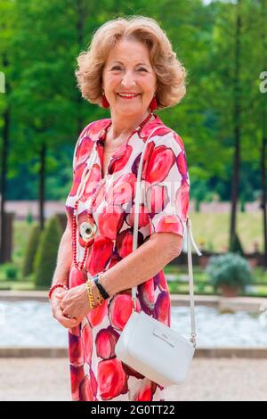 Apeldoorn, Niederlande. Juni 2021. Prinzessin Margriet von den Niederlanden im Palast het Loo in Apeldoorn, am 03. Juni 2021, taufig die offiziellen Invictus Games Den Haag 2020 Tulip, die invictus Games Den Haag 2020 wurden zweimal verschoben und wird jetzt vom 16. Bis 22. April 2022 stattfinden Quelle: Rotalpool/Wesley de Wit/ Albert Nieboer/Netherlands OUT/Point de Vue OUT/dpa/Alamy Live News Stockfoto