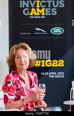 Apeldoorn, Niederlande. Juni 2021. Prinzessin Margriet von den Niederlanden im Palast het Loo in Apeldoorn, am 03. Juni 2021, taufig die offiziellen Invictus Games Den Haag 2020 Tulip, die invictus Games Den Haag 2020 wurden zweimal verschoben und wird jetzt vom 16. Bis 22. April 2022 stattfinden Quelle: Rotalpool/Wesley de Wit/ Albert Nieboer/Netherlands OUT/Point de Vue OUT/dpa/Alamy Live News Stockfoto