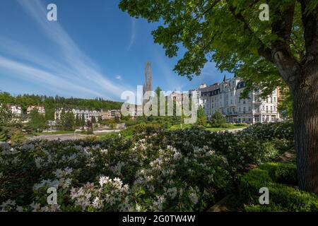 Zentrum des Kurortes Marienbad - großer berühmter böhmischer Kurort im westlichen Teil der Tschechischen Republik (Region Karlovy Vary) Stockfoto
