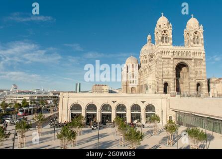 Cathédrale La Major (Kathedrale Santa Maria Maggiore), La Joliette, Marseille, Frankreich Stockfoto