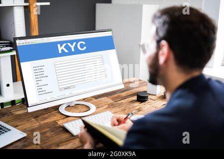 KYC. Kennen Sie Ihren Kunden. Persönliche Identifizierung Und Vertrauen Stockfoto