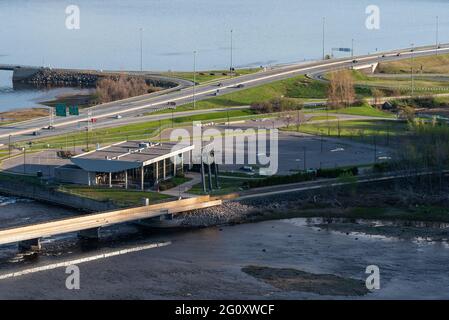 Der Bahnhof Charlevoix und die Seilbahn am Fuße des Montmorency Falls im Nationalpark der Montmorency Falls (Sepaq) Stockfoto