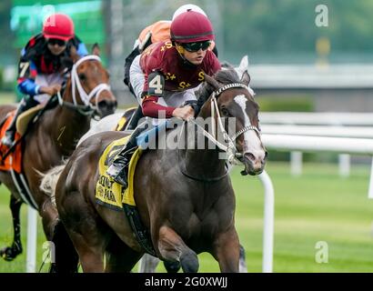 Elmont, NY, USA. Juni 2021. 3. Juni 2021: Change of Control #4, unter Colby Hernandez, gewinnt am Donnerstag beim Belmont Stakes Festival im Belmont Park in Elmont, New York, die Intercontinental Stakes. Scott Serio/Eclipse Sportswire/CSM/Alamy Live News Stockfoto