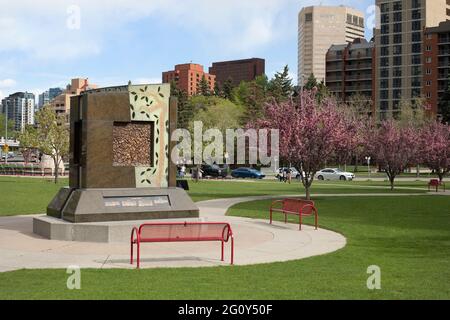 Namenswand Denkmal für die Geschichte der chinesischen Einwanderung und Beiträge chinesischer Pioniere in Kanada, Sien Lok Chinese Cultural Park, Calgary Stockfoto