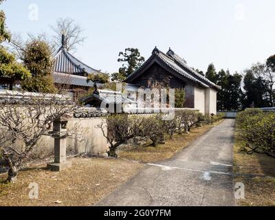 Tokushima, Japan - 2. April 2018: Frühling in Jizoji, Tempel Nummer 5 auf der Shikoku-Pilgerfahrt Stockfoto