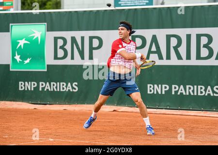 Paris, Frankreich. Juni 2021. Marco Cecchinato aus Italien während des Roland-Garros 2021, Grand Slam Tennisturniers am 3. Juni 2021 im Roland-Garros Stadion in Paris, Frankreich - Foto Victor Joly/DPPI Credit: DPPI Media/Alamy Live News Stockfoto