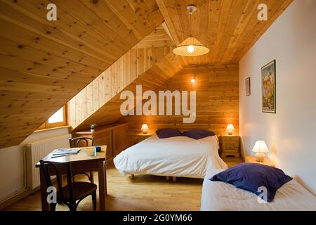 FRANKREICH. HAUTES-ALPES (05), HOHES TAL DER ROMANCHE, VILLAR D'ARENE, LA ROCHE MEANE, CHAMBRES D'HOTES Stockfoto