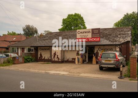 Ein Blick auf Chunkys Angelgeschäft in Wroxham Norfolk Stockfoto