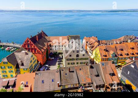 Erhöhte Ansicht der Altstadt Meersburg, Baden-Württemberg. Deutschland. Am Ufer des Bodensees gelegen. Stockfoto