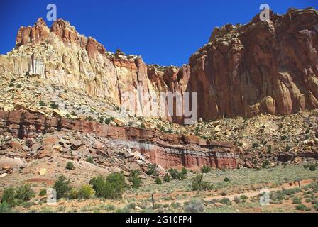 Panoramablick auf die Klippen im Capitol Reef National Park, Utah, USA Stockfoto