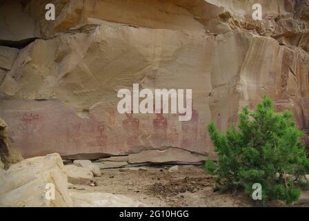 Indianische Petroglyphen am Sego Canyon, Thompson Springs, Utah, USA Stockfoto