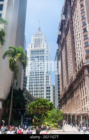 SAO PAULO, BRASILIEN - 3. FEBRUAR 2015: Altino Arantes Building, auch bekannt als Banespa Building in Sao Paulo. Stockfoto