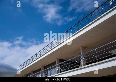 De La Warr Pavillion, International Style, oder Art déco Moderne, Gebäude aus dem Jahr 1935 in Bexhill, Sussex, Großbritannien, entworfen von Erich Mendelsohn und Serge Chermayeff Stockfoto