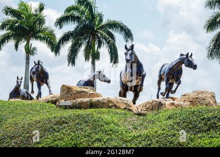 Florida Naples Lely Resort Boulevard Freedom Horse Monument Skulptur Veryl Goodnight Stockfoto