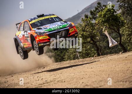 Sardinien, Italien. Juni 2021. 30 Huttunen Jari (FIN), Lukka Mikko (FIN), Hyundai Motorsport N, Hyundai NG i20, Aktion während der Rallye Italia Sardegna 2021, 5. Lauf der FIA WRC 2021, FIA World Rally Championship, vom 3. Bis 6. Juni 2021 in Alghero, Sardinien - Foto Nikos Katikis / DPPI / LiveMedia Kredit: Independent Photo Agency/Alamy Live News Stockfoto