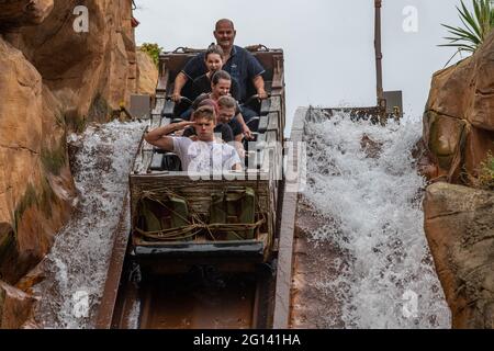 Taron Rapids und Fear and Force zusammen mit Chipas Hochwertige DLSR Professional Grade Images des themenparks phantasialand Stockfoto