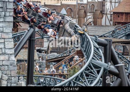 Taron Rapids und Fear and Force zusammen mit Chipas Hochwertige DLSR Professional Grade Images des themenparks phantasialand Stockfoto