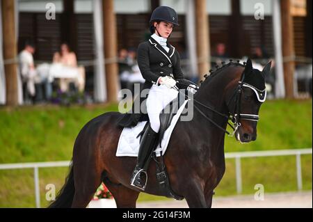 Kharkiv, Ukraine - 4. Juni 2021: Der Reitsport FEI Dressage World Cup Kharkiv 2021 Stockfoto