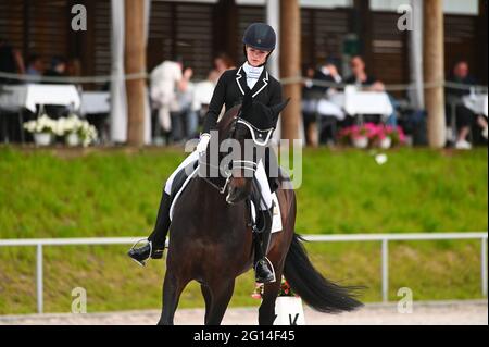 Kharkiv, Ukraine - 4. Juni 2021: Der Reitsport FEI Dressage World Cup Kharkiv 2021 Stockfoto