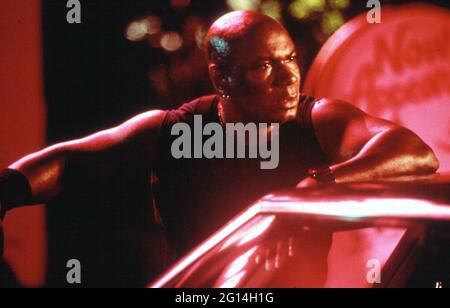 STRIPTEASE USA 1996 Andrew Bergman Erin Grant (DEMI MOORE) in einer