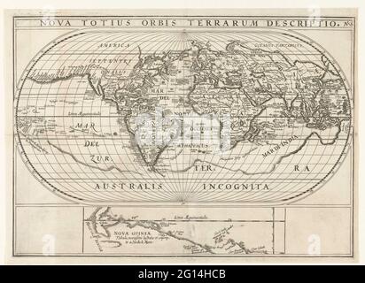 Weltkarte mit Joris Reise von Spilbergen und Jacob Le Maire in die Welt, 1614-1617; Nova Totius Orbis Terrarum descriptio. Karte der Welt, auf der die Reisen von Joris van Spilbergen und Jacob Le Maire in die Welt beschrieben sind, 1614-1617. Am unteren Rand eines Details der Nordküste von Neuguinea. Teil der Illustrationen in Joris Journey Report von Spilbergen in die Welt, 1614-1617, Nr. 1. Stockfoto