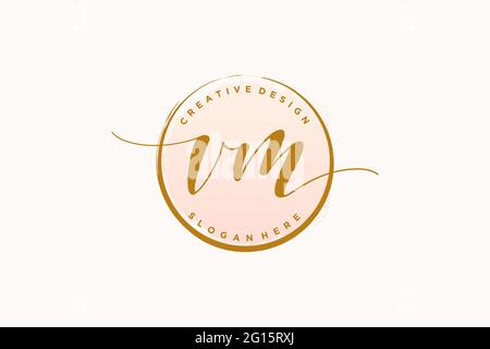 VM Handschrift Logo mit Kreis Vorlage Vektor Signatur, Hochzeit, Mode, Blumen und botanische mit kreativen Vorlage. Stock Vektor