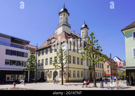 Rathaus in Tuttingen am Marktplatz, Baden Württemberg, Deutschland. Stockfoto