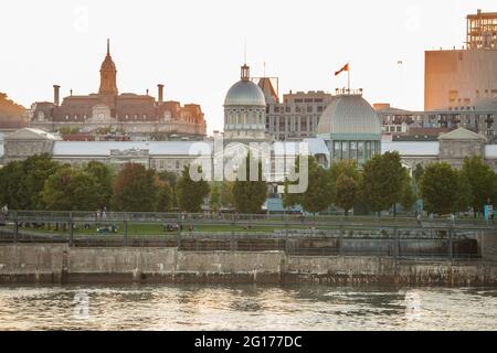 Bonsecours Markt bei Sonnenuntergang, Montreal, Quebec, Kanada, 2014 Stockfoto