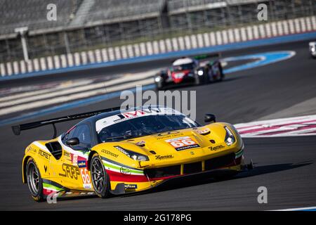 66 Jody Fannin (GBR), Andrea Fontana (ITA), Rodrigo Sales (USA), Ferrari 488 GTE EVO JMW MOTORSPORT, Aktion während der 2021 4 Stunden von Le Castellet, 3. Lauf der europäischen Le Mans-Serie 2021, vom 04. Bis 06. Juni 2021 auf dem Circuit Paul Ricard, in Le Castellet, Frankreich - Photo Germain Hazard / DPPI / LiveMedia Stockfoto