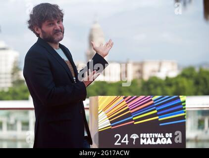 Malaga, Spanien. Juni 2021. Die spanische Schauspielerin Salva Reina nimmt an der Fotoaufnahme des Films 'Con quien viajas' Teil. Die Neuauflage des 24. Spanischen Filmfestivals von Malaga, eines großen Kinoereignisses in Spanien, stellt die Filmkandidaten für den Preis „Biznaga de Oro“ vor, die alle Maßnahmen zur Verhinderung der Ausbreitung des Coronavirus und zur Gewährleistung einer sicheren Veranstaltung verfolgen. Das Festival findet vom 3. Bis 13. Juni statt. (Foto von Jesus Merida/SOPA Images/Sipa USA) Quelle: SIPA USA/Alamy Live News Stockfoto