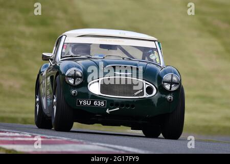 Mark Pangborn, Harvey Woods, Austin Healey 3000, Gentlemen Drivers, Sports Cars, GT Cars, Masters Historic Festival, Brands Hatch Grand Prix Circuit, Stockfoto