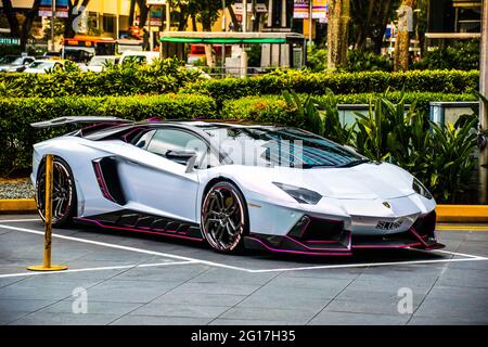 Automobili Lamborghini S.p.A. ist eine italienische Marke und Hersteller von Luxus-Sportwagen und SUVs mit Sitz in Sant'Agata Bolognese. Stockfoto