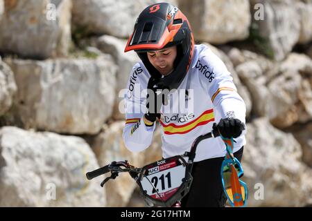 Adriana DOMINGUEZ BERNAL aus Spanien tritt am 8. Mai 2021 in Verona, Italien, beim UCI BMX Supercross Weltcup-Lauf 1 in der BMX Olympic Arena an Stockfoto