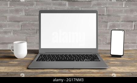 Nachbau eines Laptops und eines Mobiltelefons auf einem Schreibtisch und einer Tasse Kaffee. Sie können Ihr Modell auf den Bildschirmen platzieren. Ideal für die Präsentation von Web oder App Stockfoto