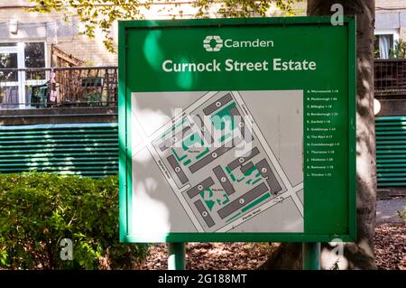 Ein Plan des Curnock Street Estate in Camden. Das Anwesen wurde 1967-70 erbaut und besteht aus drei und vier Etagen. Stockfoto