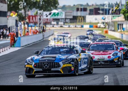 74 JOULIE Enzo (FRA), BAUD Sébastien (FRA), CD Sport, Mercedes-AMG GT4, Aktion beim 3. Lauf des Championnat de France FFSA GT - GT4 France 2021, vom 4. Bis 6. Juni 2021 auf dem Circuit d'Albi, Albi, Frankreich - Foto Marc de Mattia / DPPI Stockfoto