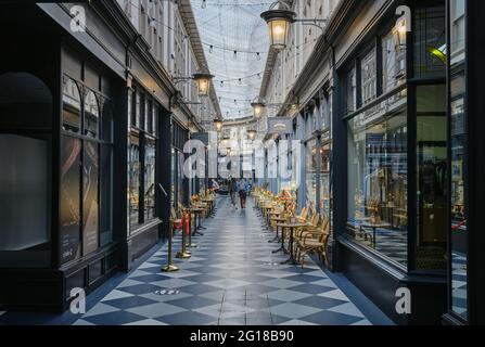 Einkaufspassage in Cardiff, Großbritannien Stockfoto