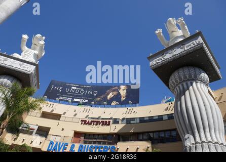 Los Angeles, Kalifornien, USA 4. Juni 2021 EIN allgemeiner Blick auf die Atmosphäre des „Undoing HBO Max FYC“-Billboards am 4. Juni 2021 in Los Angeles, Kalifornien, USA. Foto von Barry King/Alamy Stockfoto Stockfoto