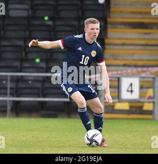 Dumbarton, Schottland .UK 5. Juni 21 Freundschaftliches Spiel.Schottland U-21 V Nordirland U-21 C&G Systems Stadium, Dumbarton. Scotland U-21 Stephen Kelly Credit: eric mccowat/Alamy Live News Stockfoto