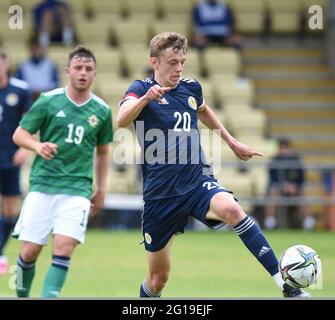 Dumbarton, Schottland .UK 5. Juni 21 Freundschaftliches Spiel.Schottland U-21 V Nordirland U-21 C&G Systems Stadium, Dumbarton. Scotland U-21 Tom Clayton (Liverpool) Quelle: eric mccowat/Alamy Live News Stockfoto