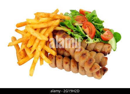 Gegrilltes putenfleisch, Twizzler-Spiralen und Pommes-Frites-Gerichte mit frischem Salat auf weißem Hintergrund Stockfoto