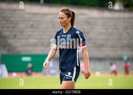 Gaetane Thiney vom FC Paris reagiert während des Fußballspiels D1 Arkema zwischen dem FC Paris und dem HSC Montpellier am 5. Juni 2021 im Robert Bobin-Stadion in Bondoufle, Frankreich - Foto Melie Laurent / A2M Sport Consulting / DPPI Stockfoto
