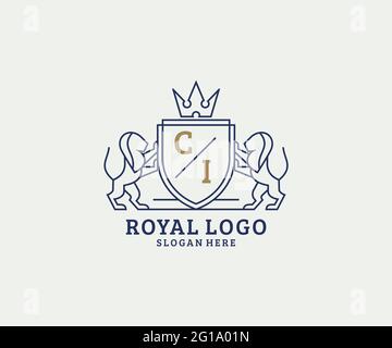 CI Letter Lion Royal Luxury Logo Vorlage in Vektorgrafik für Restaurant, Royalty, Boutique, Cafe, Hotel, Wappentisch, Schmuck, Mode und andere Vektor il Stock Vektor